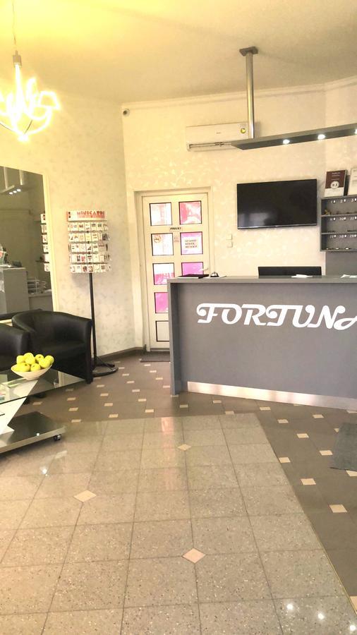 בודפשט Fortuna Hotel And Restaurant מראה חיצוני תמונה